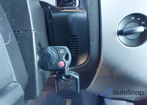 2010 Ford Expedition Limited z USA, uszkodzony, nr VIN 1FMJU2A52AEA76348